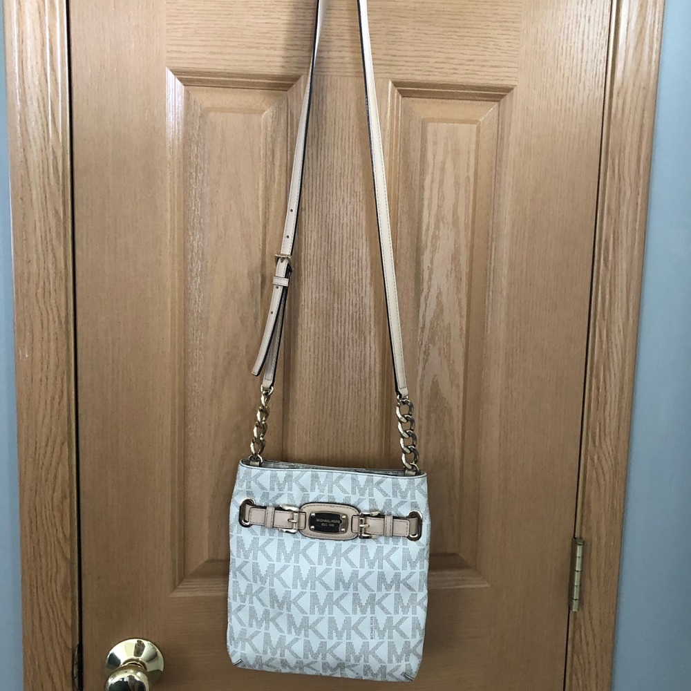 Michael Kors crossbody